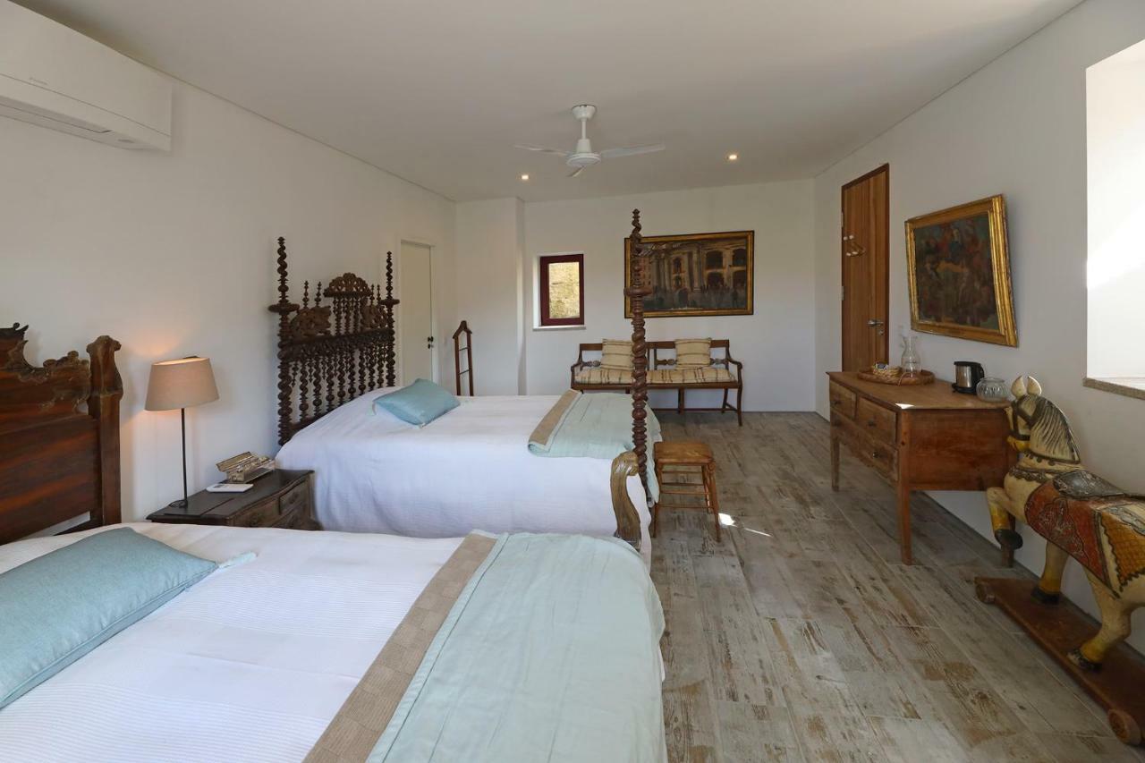 Quinta Da Ferradosa Wines Guest House เซาโจเอา ดา เปชเกรา ภายนอก รูปภาพ