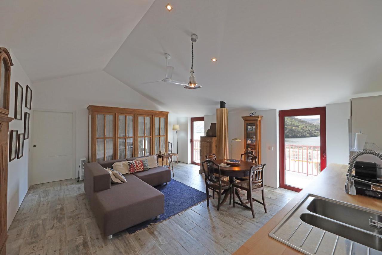 Quinta Da Ferradosa Wines Guest House เซาโจเอา ดา เปชเกรา ภายนอก รูปภาพ